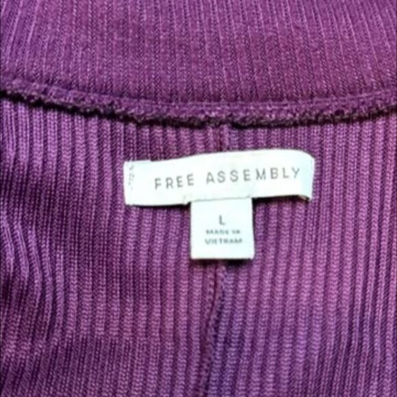 Free Assembly Purple Long Sleeve Cardigan Sweater Button Down Top Soft Large - Picture 4 of 7